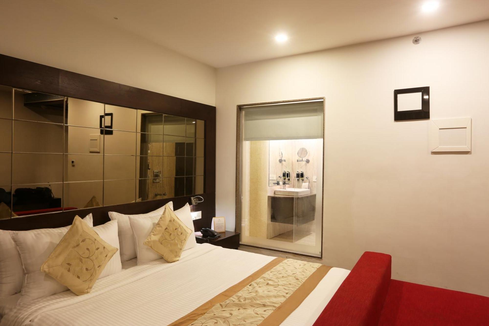 Vesta Grand Central Udaipur Exteriör bild